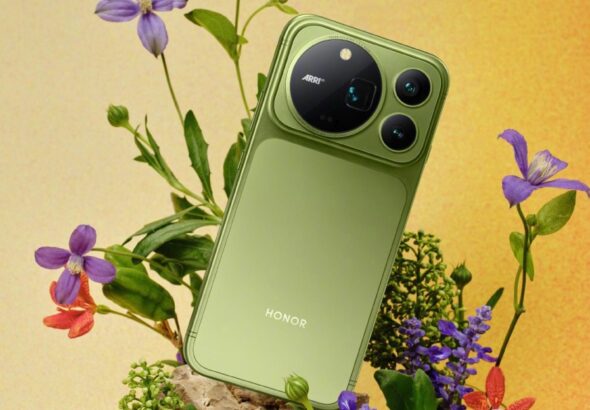 honor’s-magic-9-pro-max-has-a-big-camera-and-a-bigger-battery